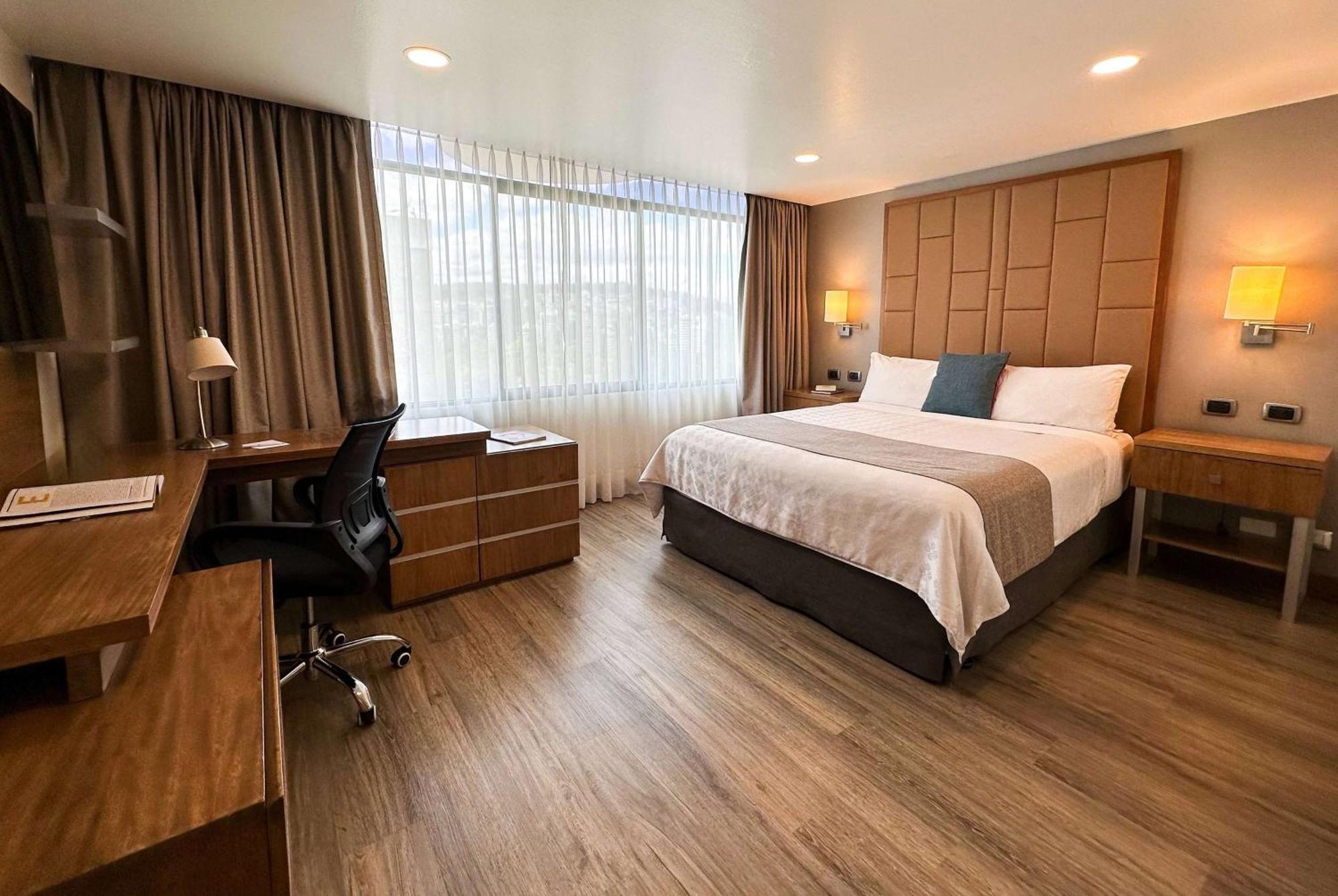 Wyndham Garden 4* Quito