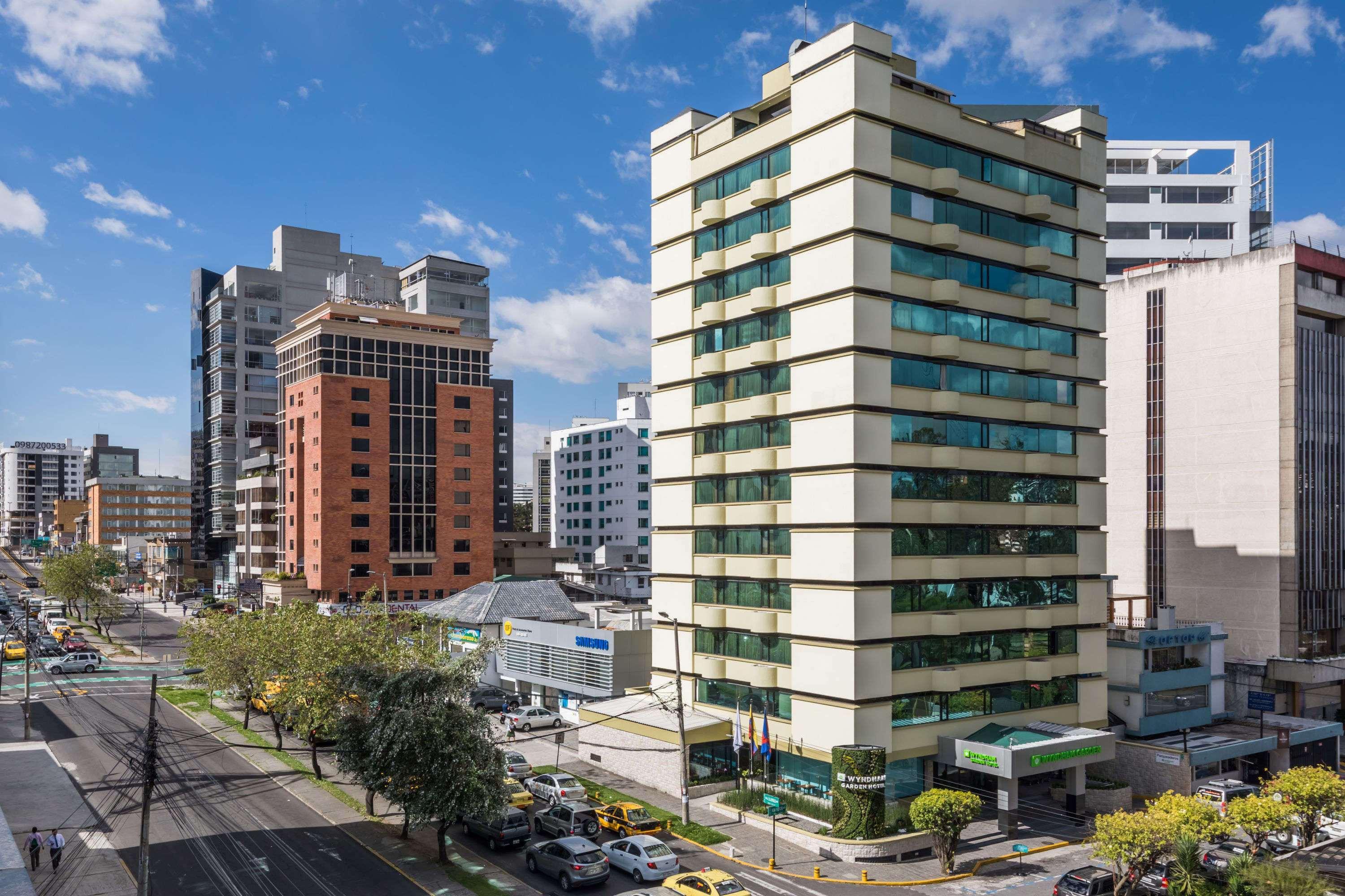 Wyndham Garden Hotel 4*