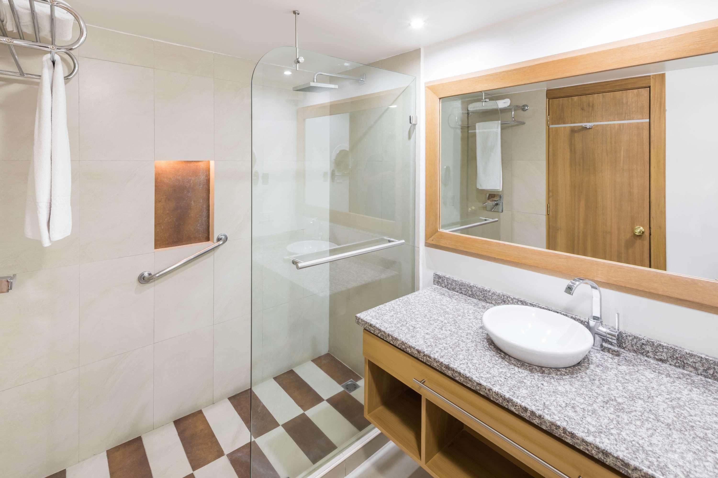 Wyndham Garden 4*