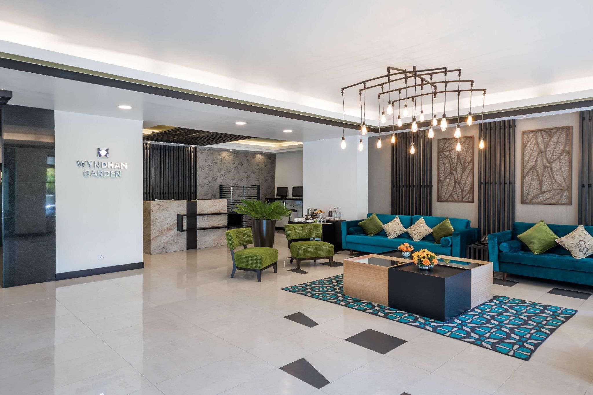 Wyndham Garden Hotel